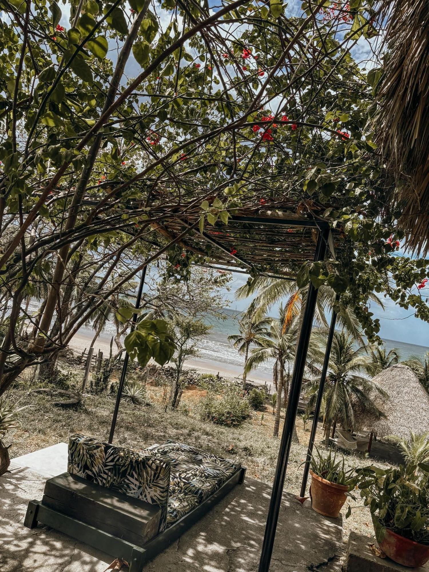 Nimbu Beachhouse Transito Eksteriør billede